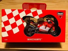 1/12 Minichamps DUCATI Desmosedici 2004 Bayliss