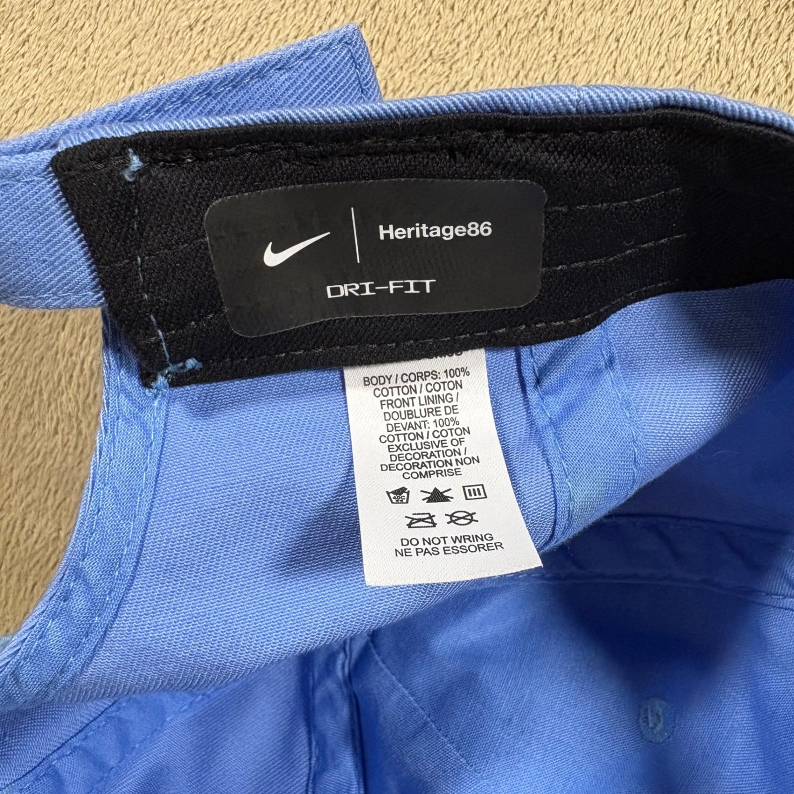 Nike Heritage86 UNC Tar Heels Dri-FIT Baseball Cap Light Blue One Size Unisex thumbnail 3