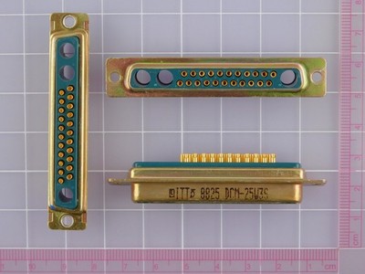 Lot of 9 ITT CANNON ELECTRONICS DCM-25W3S Conn Combo D-Subminiature SKT 22Signal