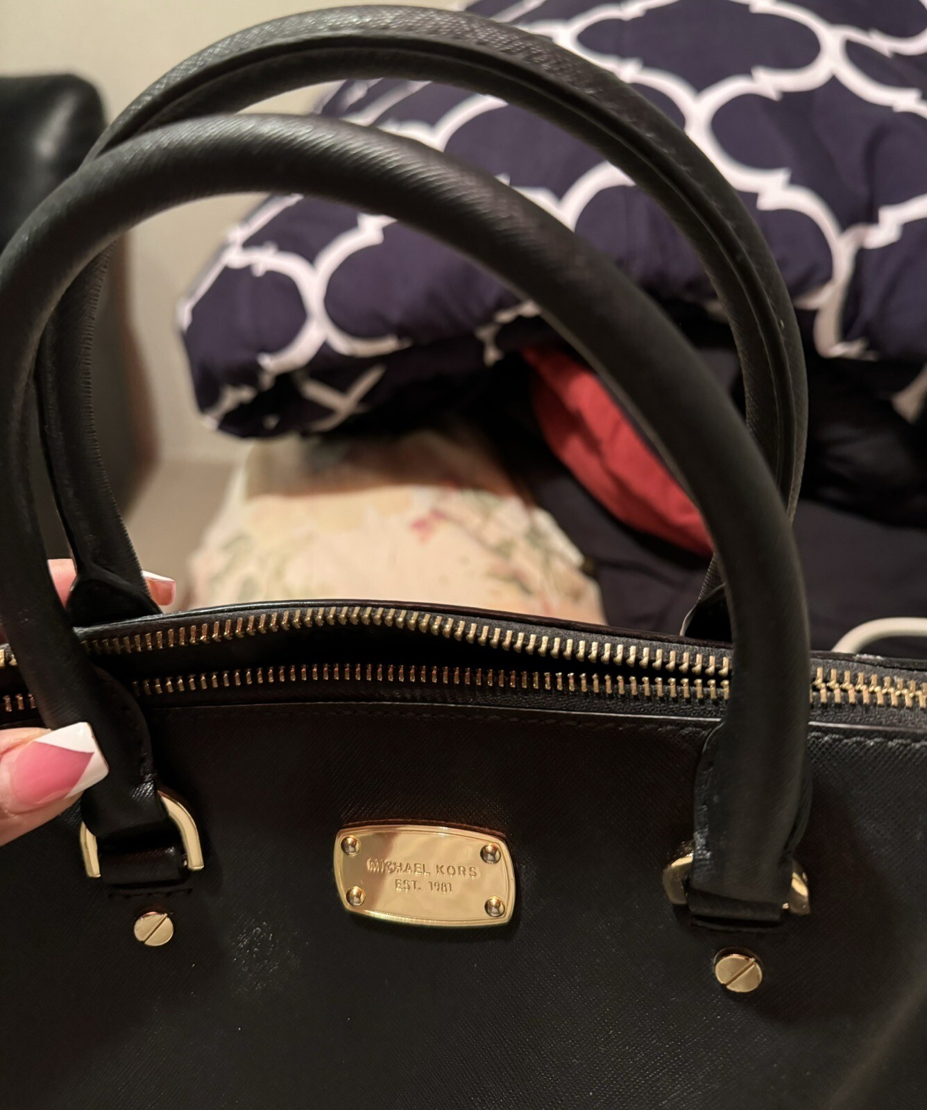 Michael Kors Black Leather  handbag~ Authentic - image 5