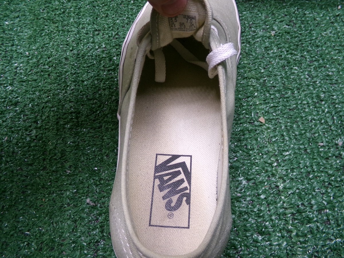 Vans Authentic Low Top Desert Sage White Canvas Skate Shoes Men 6 Womans 7.5 NEW Amazon.com | Vans Old Skool Desert Sage/True White (7 Women  main image 2