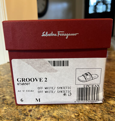 Salvatore Ferragamo Groove 2 Logo Rubber Pool Slides White / Red US 6 $195 Italy Salvatore Ferragamo Groove 2 Logo Rubber Pool Slides White  main image 2