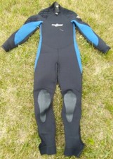 SEAQUEST WETSUIT SIZE XL 6.5.4. MM TITANIUM SCUBA DIVING WETSUIT BLUE BLACK