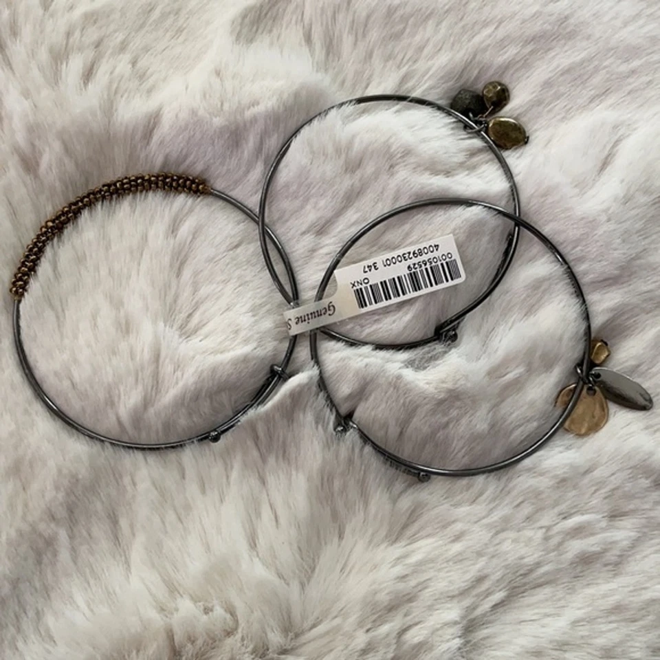 ColdWater Creek Bauble Kiss Lock Bangle Copper Plate Bead Stones Charm Bracelets - Image 4 of 4