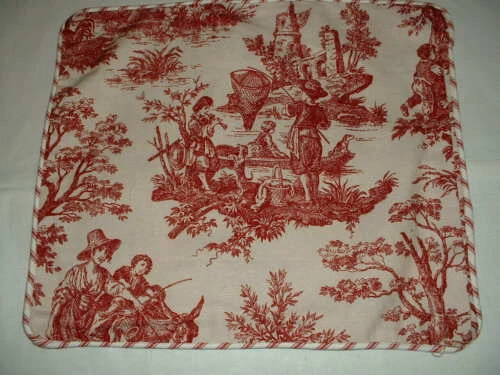 Traditional Rectangular Pillows Toile