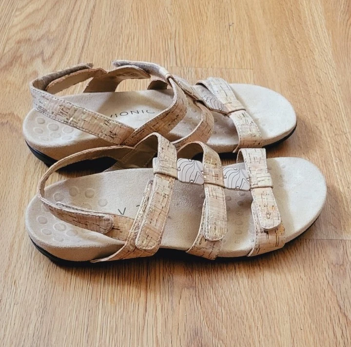 Vionic Amber strappy Sandals Cork Adjustable Strap US Women s Size