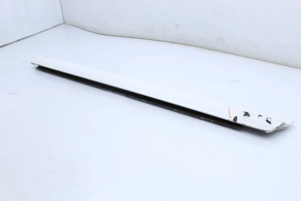 AUDI A8 2004-2007 PUERTA TRASERA IZQUIERDA MOLDURA INFERIOR MOLDURA U0411 Foto 3 de 4