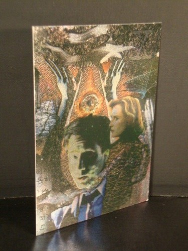 X-Files, 1996-Series-2 - "Etched-Foil" - "Subset Chase Card" - i5 - Picture 2 of 4