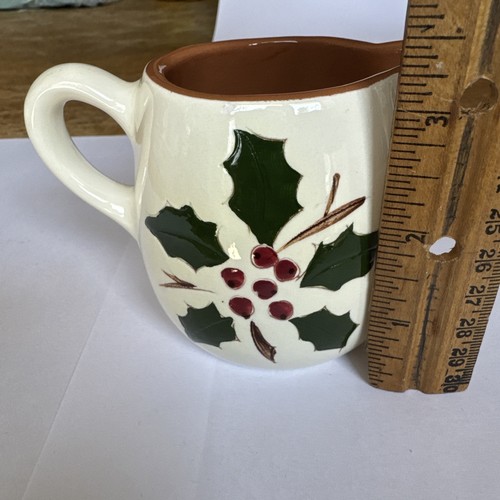 Stangl Pottery Creamer Christmas Holly and Berries made in Trenton, NJ - Picture 6 of 7