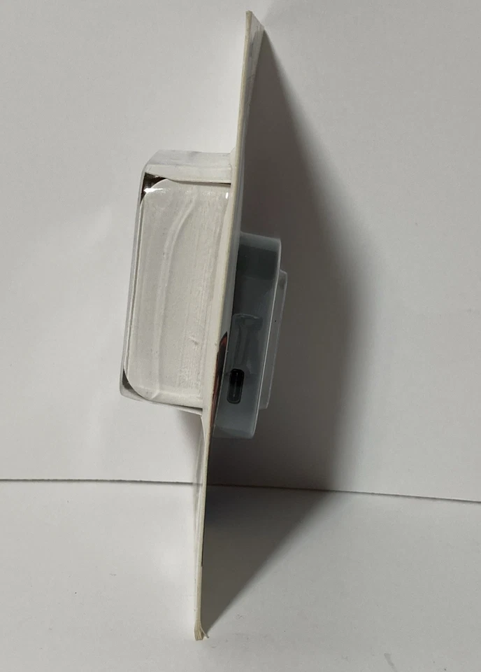 Vivitar Bluetooth Wireless Remote Phone Controller Green/White - NEW IN BOX - Image 3 of 4