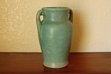 Gorgeous Early Brush-McCoy Arts & Crafts 2-Handled "Grecian Urn" Vase Art Vellum