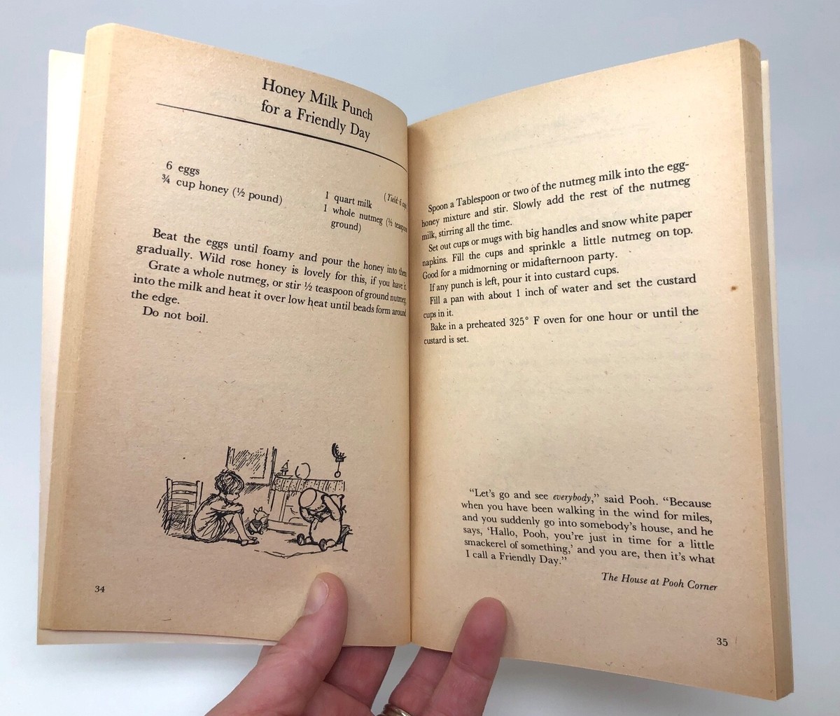 洋書 The Pooh Cook Book & The Pooh Party Book poohcookbook00elli