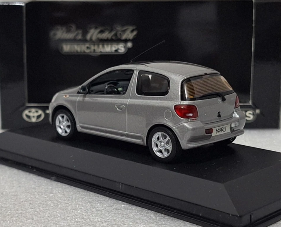 Toyota Yaris TS 2001 Grey Met 1:43 Minichamps EXTREMELY RARE!! - Image 4 of 4