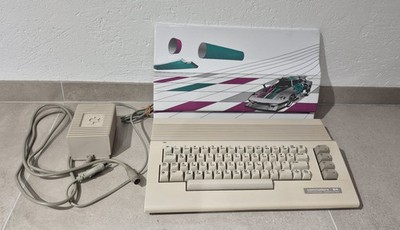 Commodore 64 (C64 C) im TOP-Zustand   Wie neu, getestet+Vintage-Staubschutzhaube