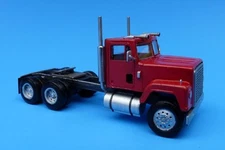 HO 1/87 INTERNATIONAL 4200/4300 SEMI TRACTOR TRUCK KIT WISEMAN MODELS OT5018