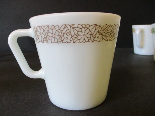 Vintage Milk Glass PYREX Coffee Cup, No. 1410 Woodland Brown - "D" Handles