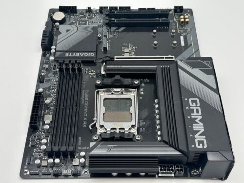 GIGABYTE B650 GAMING X AX AM5 ATX Motherboard READ/FOR PARTS - Photo 4/9