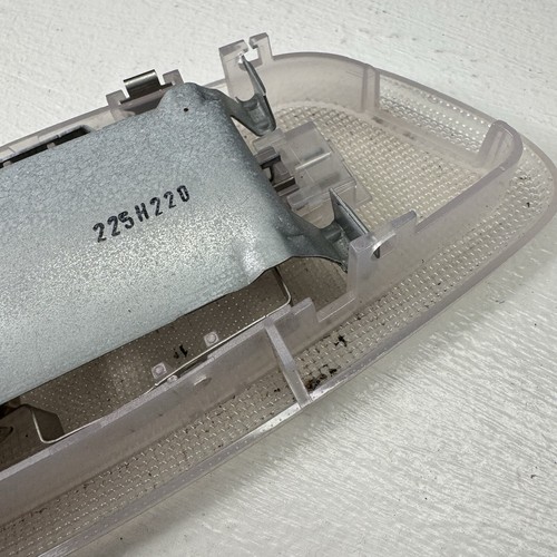 01-07 Mercedes W203 C230 C280 C350 Rear Center Interior Dome Light Lamp OEM - Picture 8 of 8