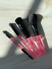 MAC Holiday 2021 Wave Your Wand Brush Set $161 Value - Authentic Brand New