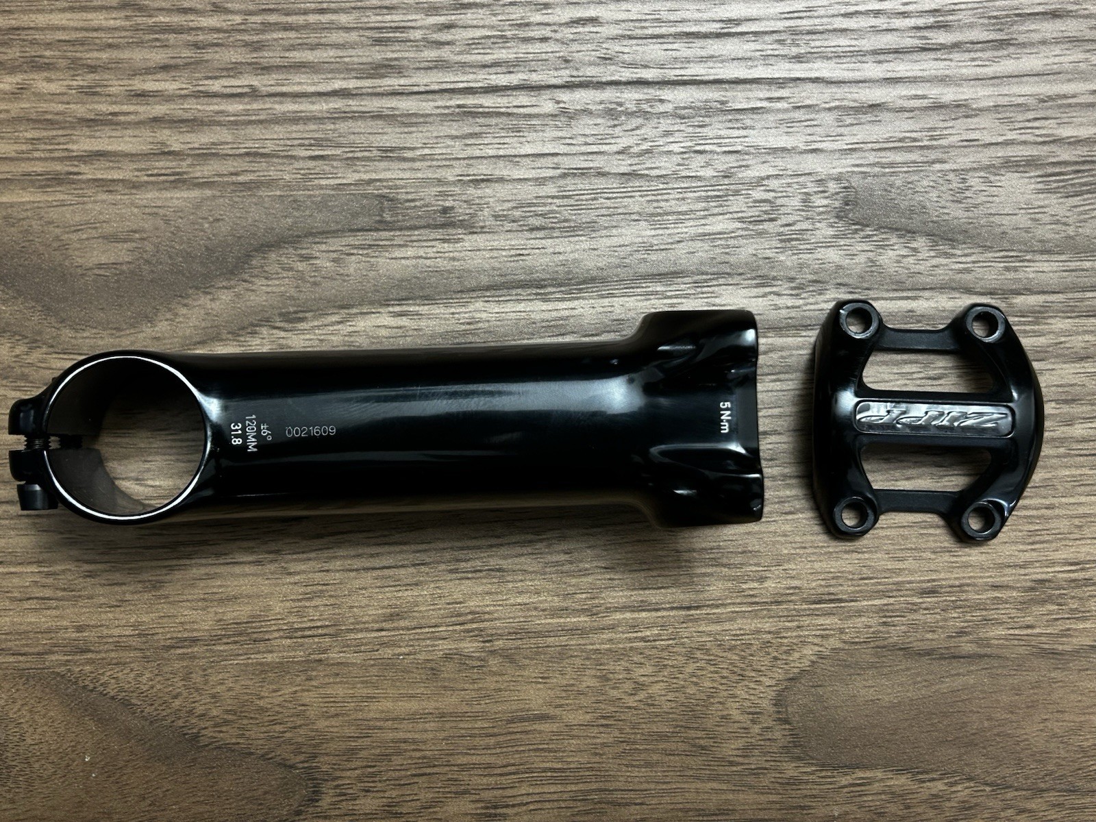 Zipp Service Course SL Stem 120mm 31.8mm Clamp +/- 6  1 1/8" Gloss Black