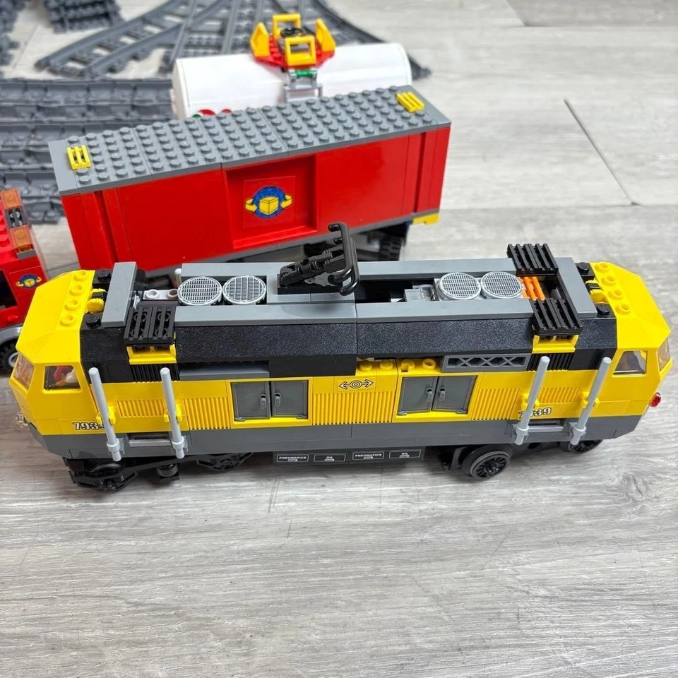 LEGO City RC Train Cargo Train 7939 In 2010 Used Retired - Image 3 of 4