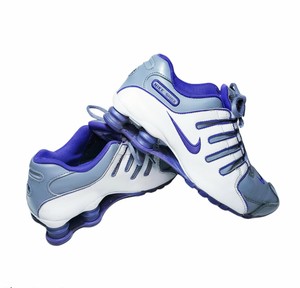 nike zoom strike white