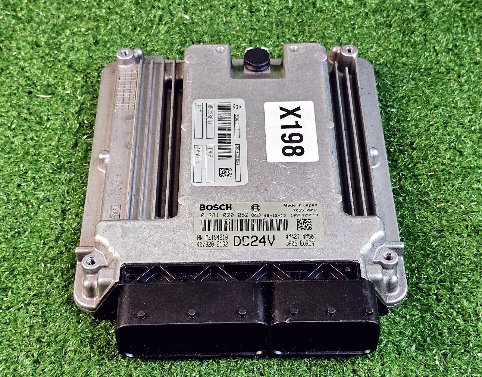 Mitsubishi Canter 4M50T EURO4 Engine Computer Unit ECU ECM M194210 