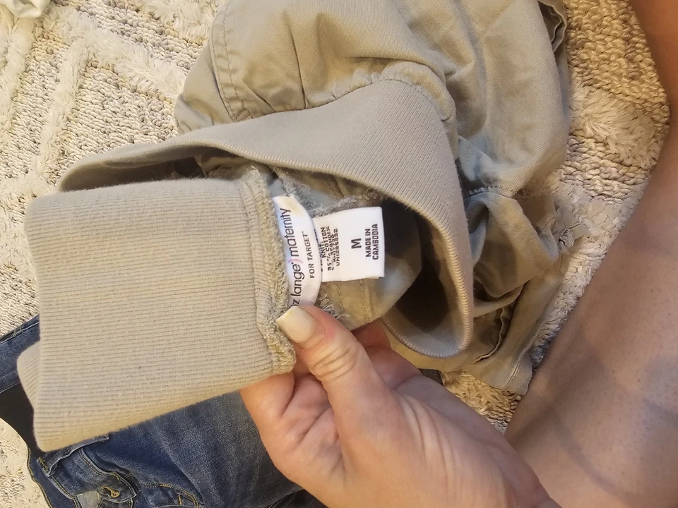 Versatile Women’s Maternity Shorts Trio: Denim, Khaki, White Casual Style - Image 3 of 4