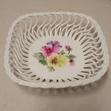Heinrich Villeroy & Boch Floral White Porcelain Dresser Trinket Dish