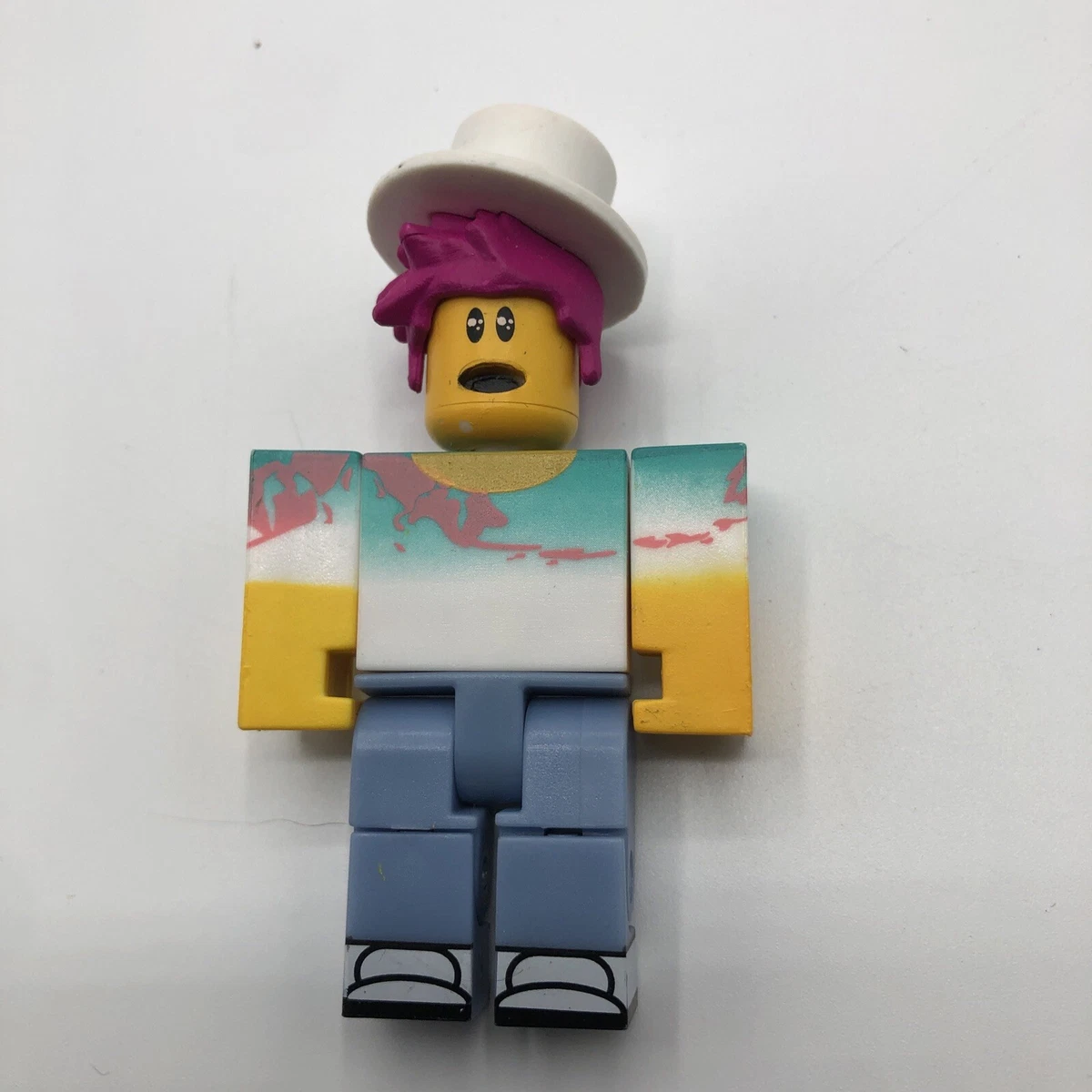 Modern ROBLOX Guest - 1 - Male with Hat