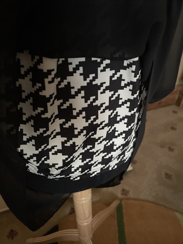 DORIS STREICH Black Houndstooth Chiffon Overlay Dip Hem Ladies Tunic Size 10 NEW - Picture 7 of 14