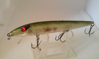 dead stick fishing lure Smithwick DEAD STICK Suspending Super Rogue Green 5
