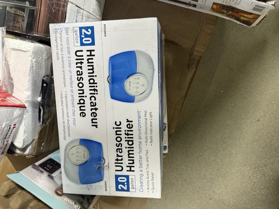 PureGuardian 2.0 Gallon Ultrasonic Humidifier with Silver Clean Technology - Image 2 of 2