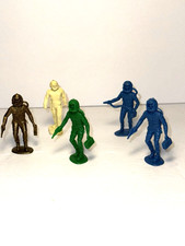 Set of 5 Vintage MPC Model Products Corp Astronaunt Platic Figures 1960's