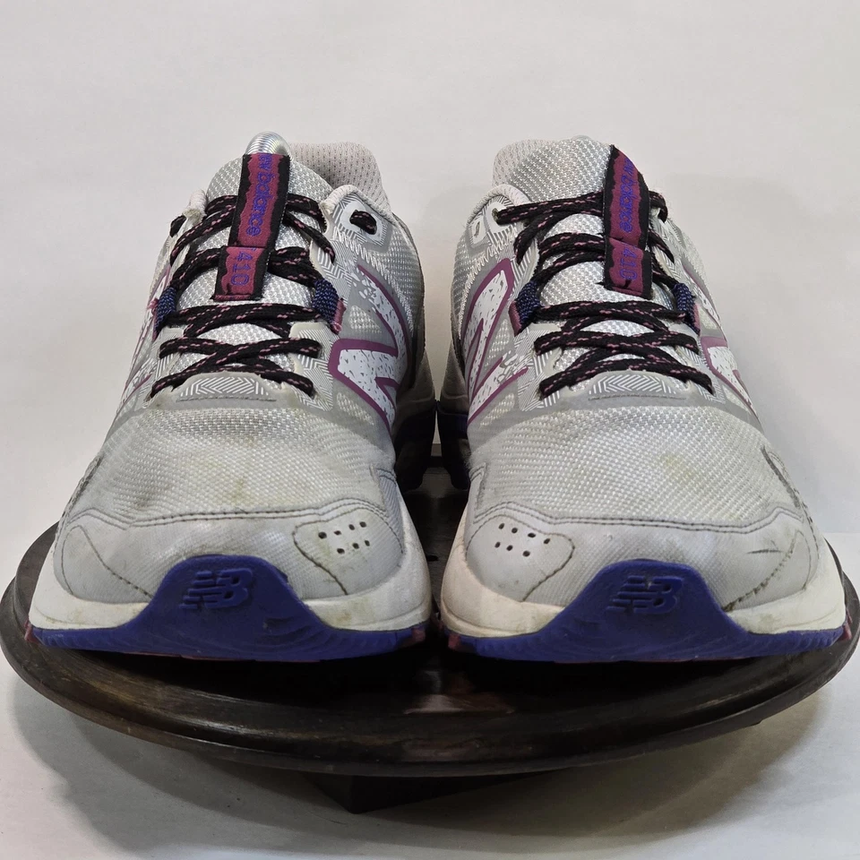 New Balance 410v8 Trail Shoes Womens Size 11 WT410LR8 Running Athletic Sneakers - Image 2 of 4