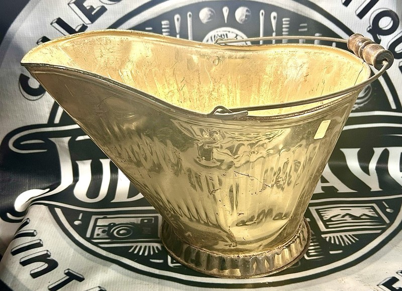 🚨ANTIQUE Brass Coal Pail Scuttle Bucket Fireplace Planter Wine Cooler Accent 🔥
