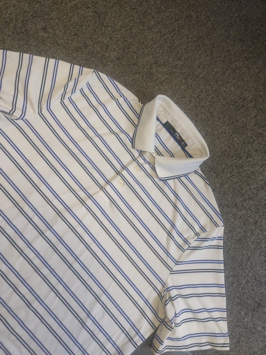Picture 2 of 4