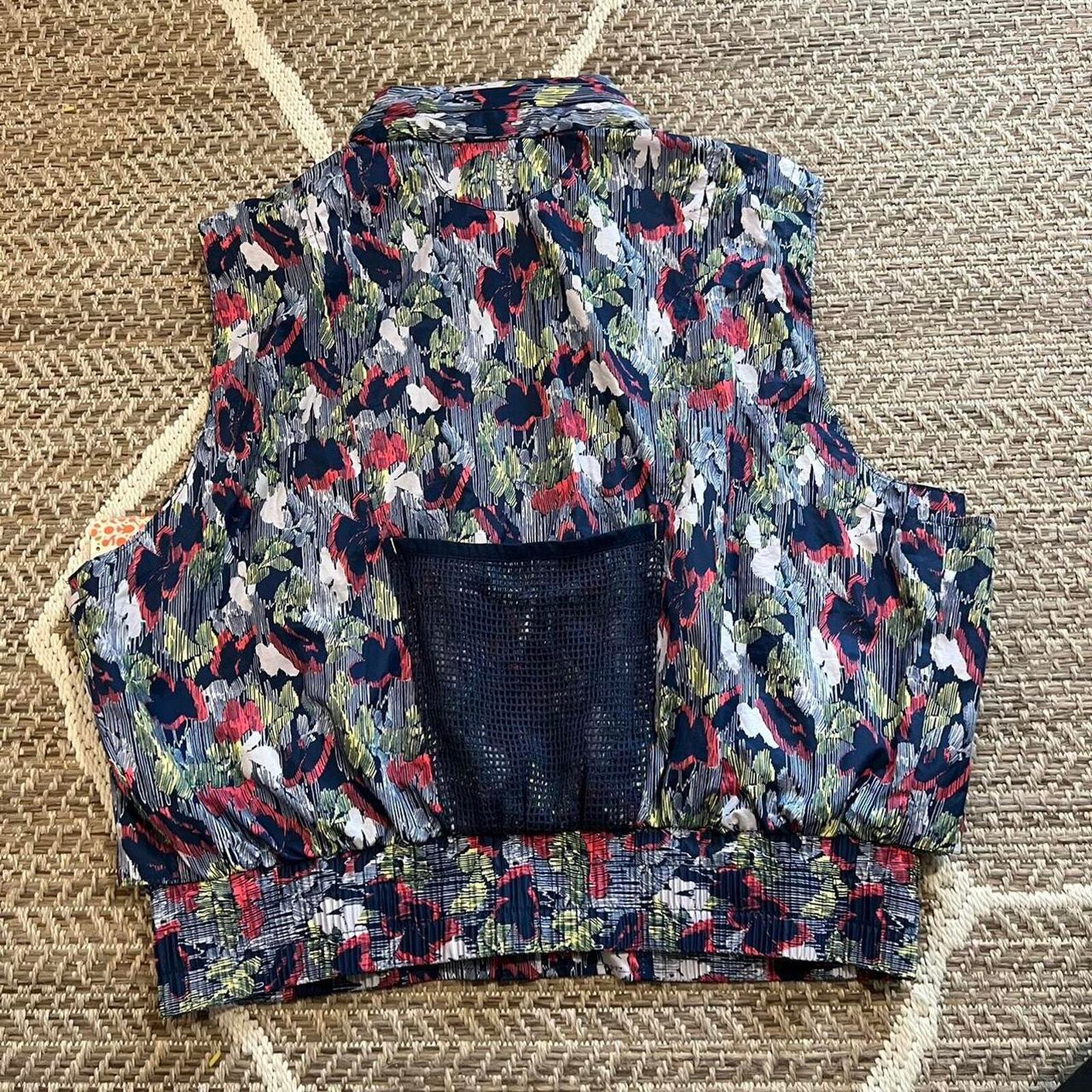 Picture 4 of 5