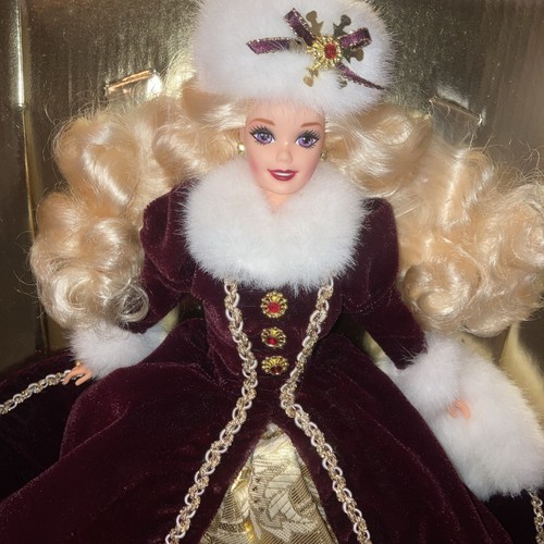 3 Barbie Happy Holidays Special Edition Doll Recently Unboxed 1990 1998 1997 W@W - Picture 4 of 4