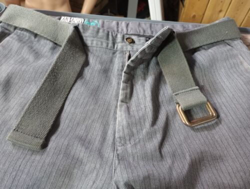 Vintage Volcom Belted Striped Skater Shorts Y2K Baggy Men's Size 36 Gray - Picture 7 of 18