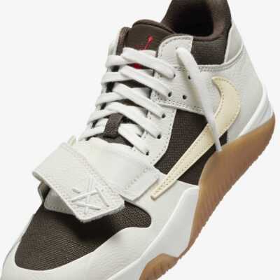 Travis Scott × Nike Jordan Jumpman Jack TR Sail FZ8117-100