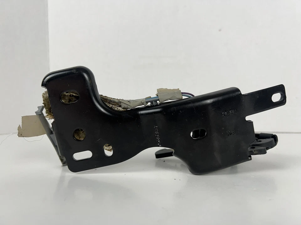 Actuador de bloqueo abatible puerta trasera Chevrolet Trailblazer GMC Envoy 2002-2009 OEM Foto 2 de 4