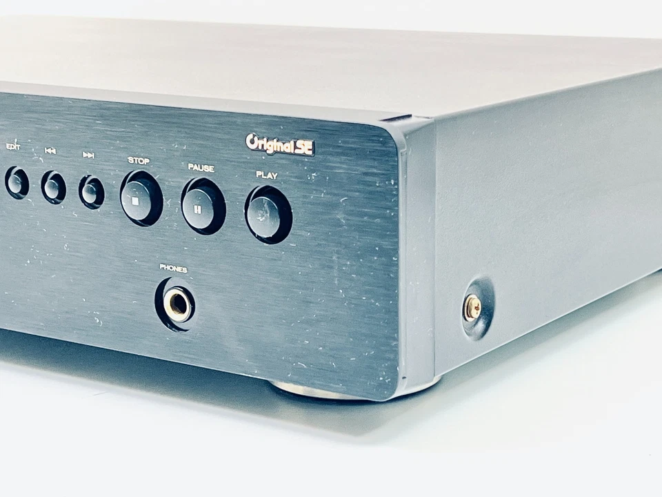 Vintage Marantz CD6000OSE CD Player - Spares or Repair - No Disc Error - Image 4 of 4