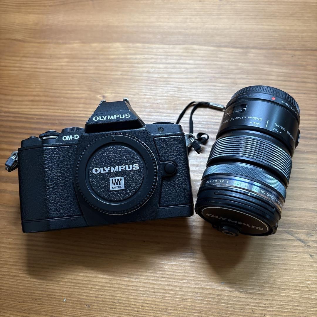 OLYMPUS OM-D E-M5 / 12-50EZレンズキット Amazon | OLYMPUS ミラーレス一眼 OM-D E-M5 12-50mm EZレンズ