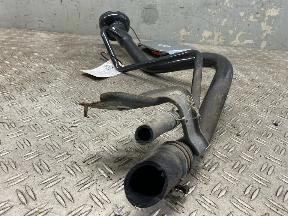 88754 Boquilla de llenado de combustible NISSAN Primera Hatchback (P12) 17221AV700 2.0 140 CV Foto 4 de 4