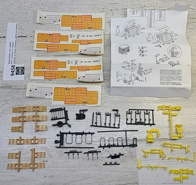 Kibri Forklift Pallets Model Kit Scale Model Train Accessories Open No Box