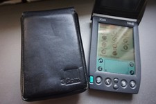 VINTAGE PALM 3 PDA YEAR 1999 GERMAN 