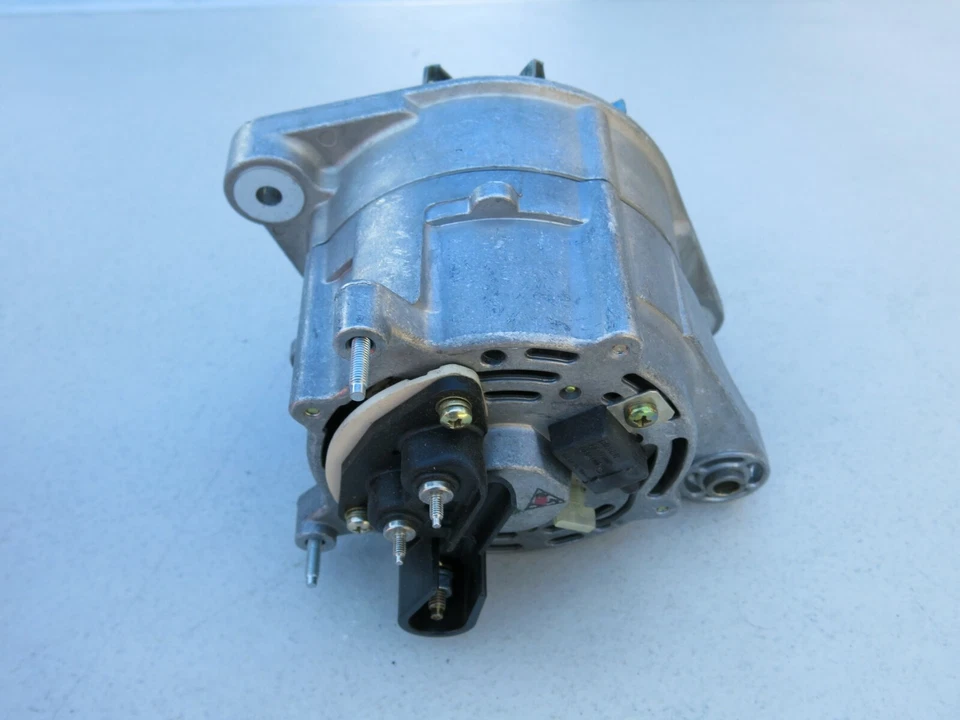 BOSCH Alternator Remanufactured fits 87-88 Chrysler, Dodge, Plymouth (AL589X) - Image 2 of 4