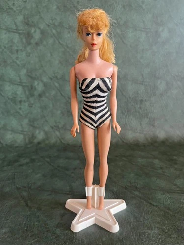 NICE VINTAGE 1960 BLONDE PONYTAIL BARBIE BATHING SUIT DOLL 850 MATTEL JAPAN MADE