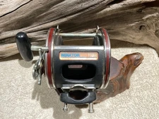 Penn 113H Special 4/0 High Speed big game reel with rod clamp